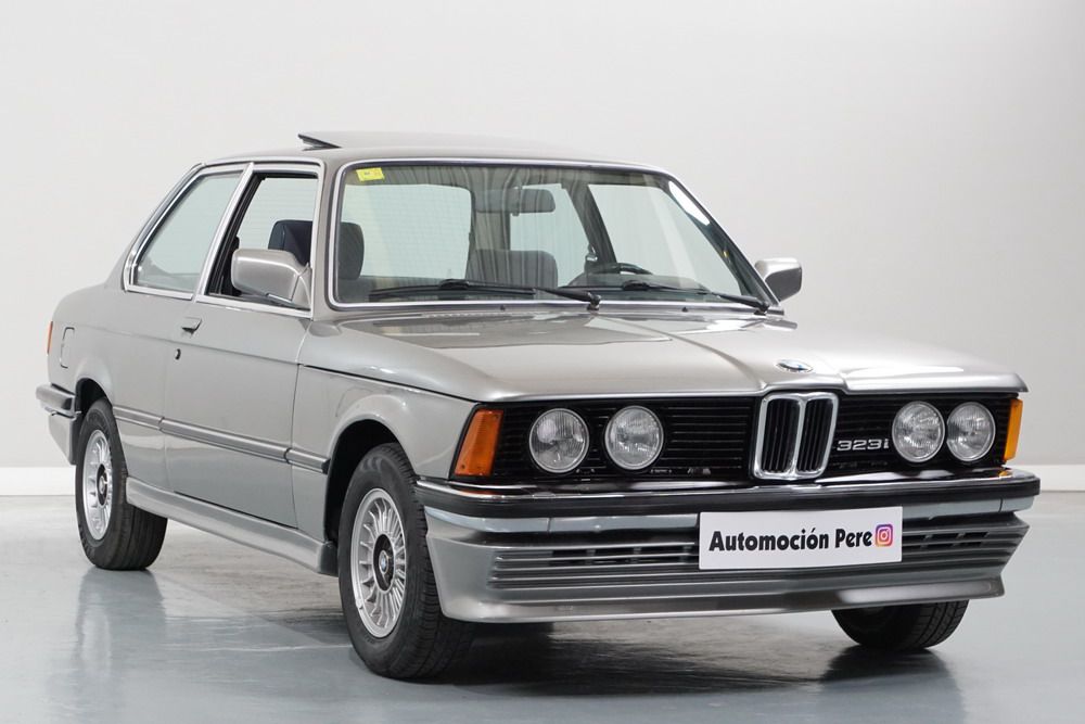 BMW 323i e21. Totalmente Restaurado.