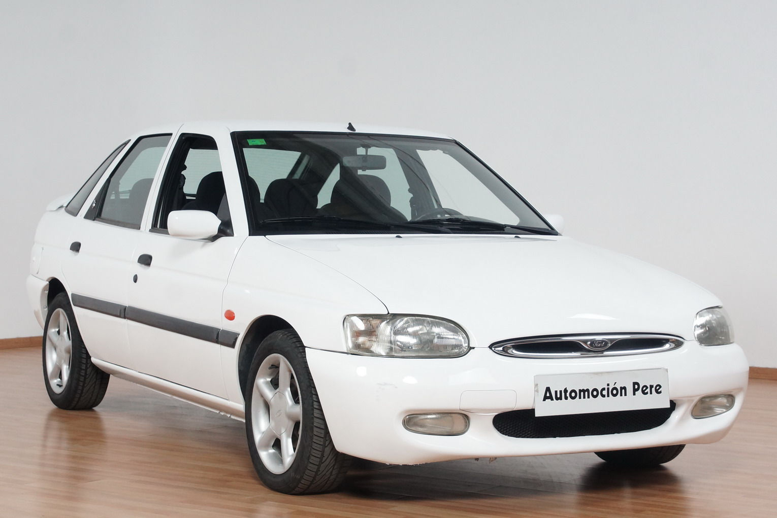 Ford Escort 1.8 TD Guia
