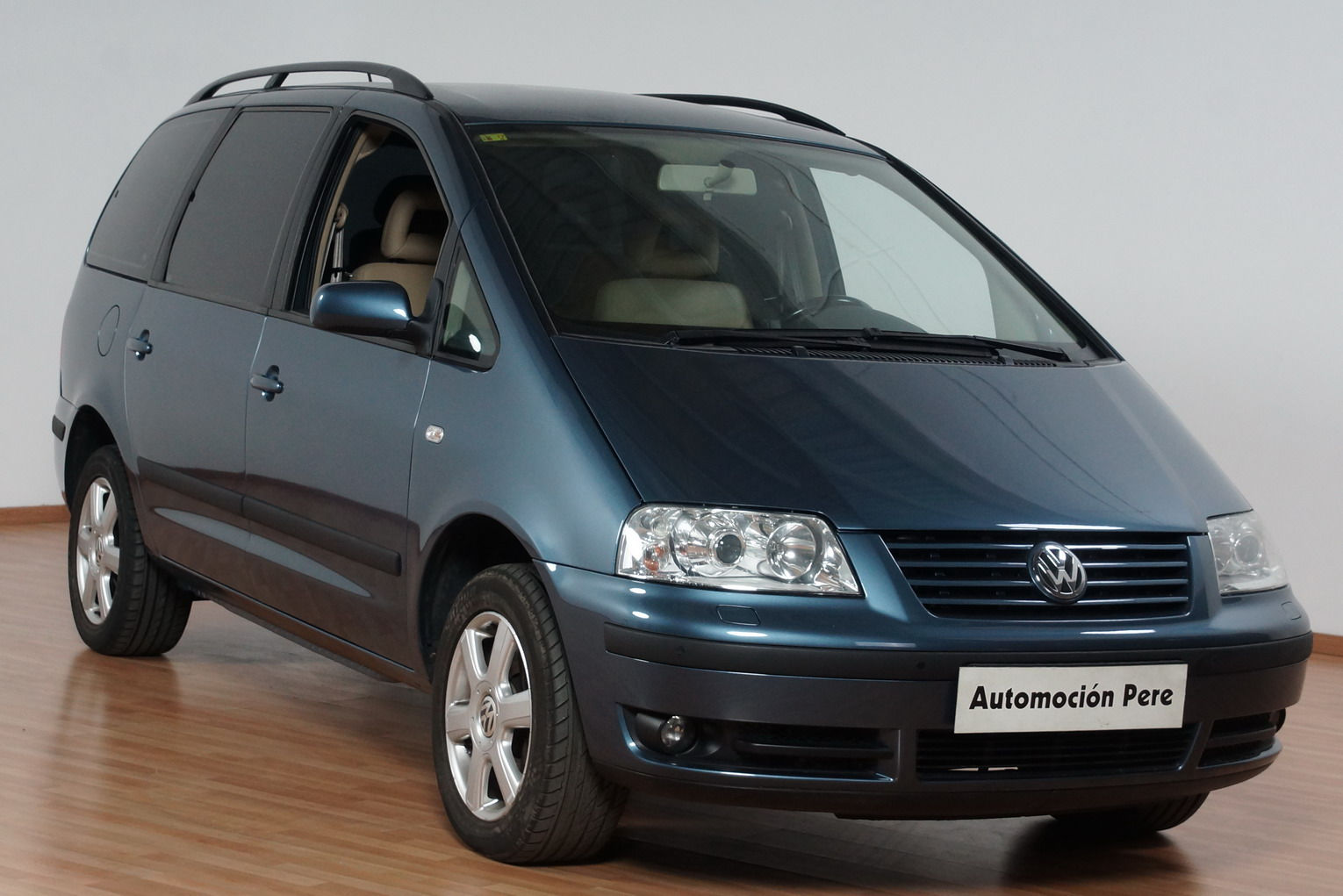 Volkswagen Sharan 2.8i V6 6 Vel. Highline