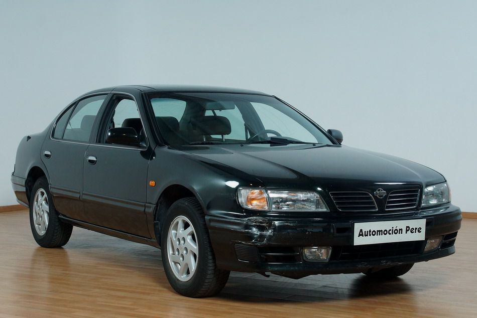 Nissan Maxima 2.0i V6 24V SLX 140 CV