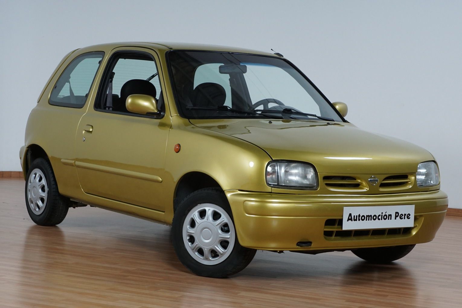 Nissan Micra 1.0S