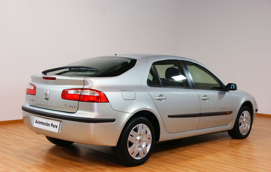 RENAULT LAGUNA 1.8i 16V EXPRESSION.