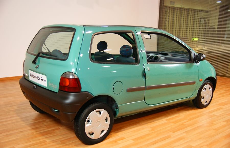 RENAULT. TWINGO