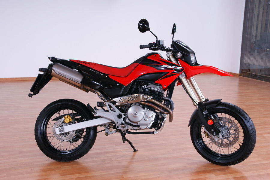 HONDA MOTO FMX 650.