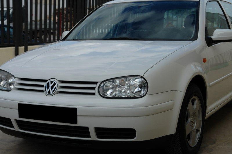 VOLKSWAGEN GOLF 1.6i 100 CV 