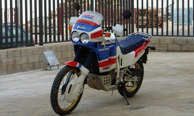 AFRICA TWIN 650 C.C | Automocio Pere