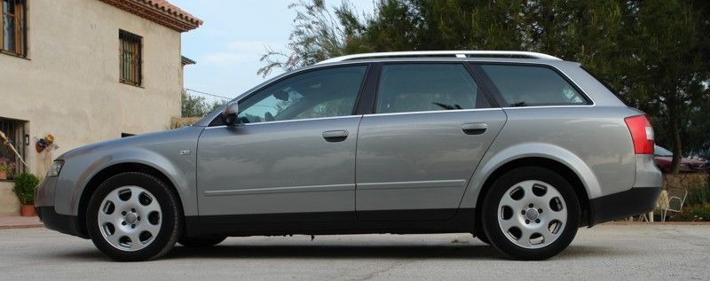 AUDI A4 AVANT 2.5 TDI 163 CV