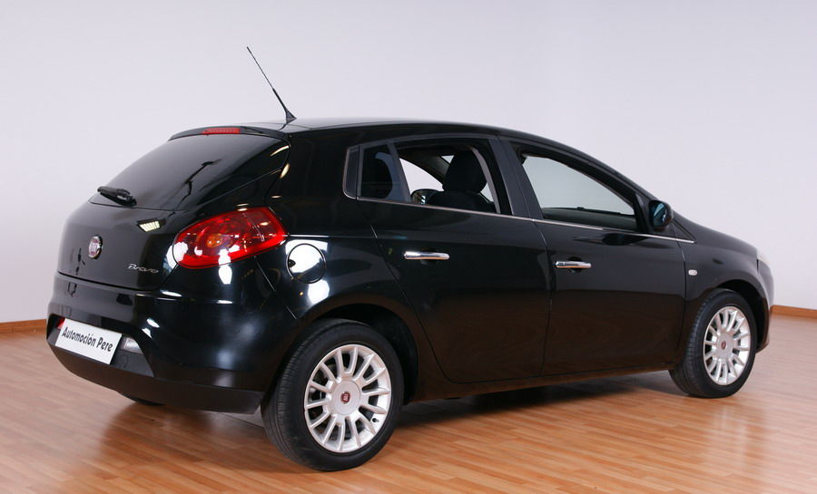 FIAT. BRAVO 1.9 JTD MULTIJET "EMOTION".