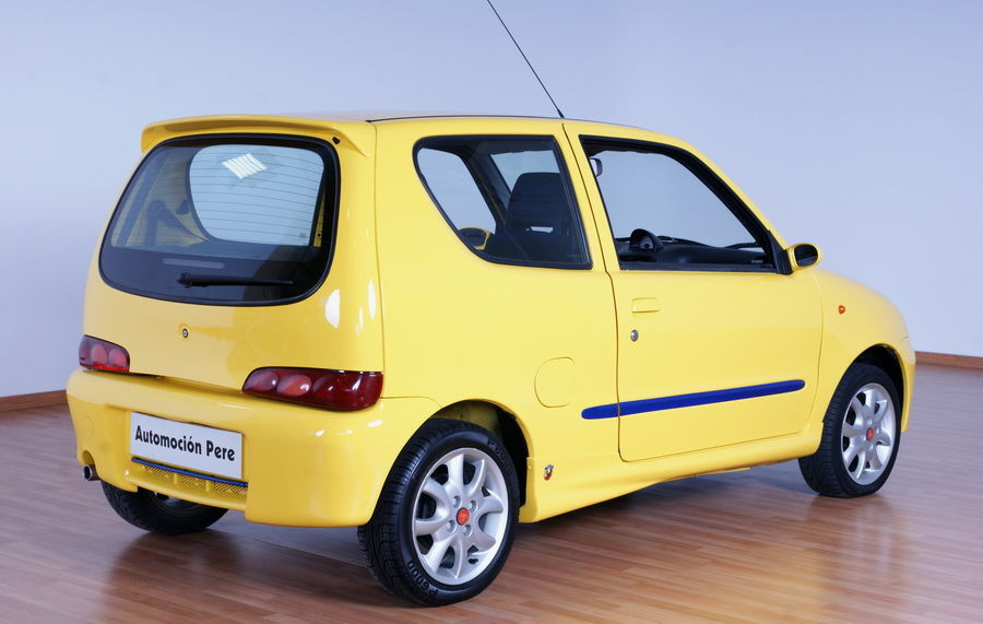 FIAT  SEICENTO 1.1i SPORTING.