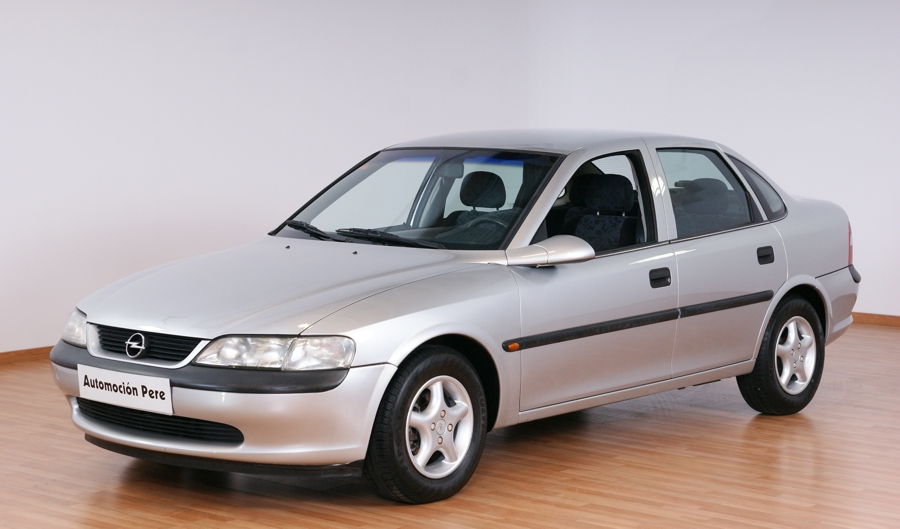 OPEL VECTRA 1.6i