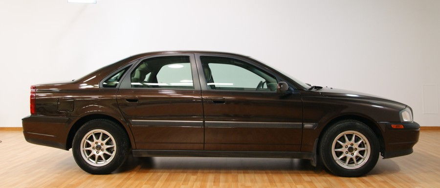 VOLVO S80 2.4i