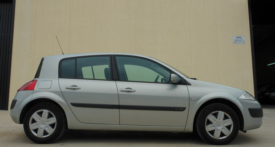 RENAULT MEGANE 1.9 dCi 120 CV, 6 VELOCIDADES