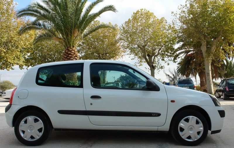 RENAULT CLIO 1.2i 60 CV