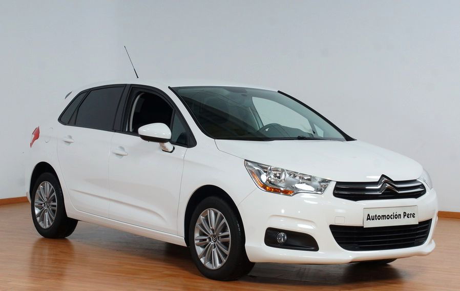 CITROEN C4 1.4i 95 CV TONIC.