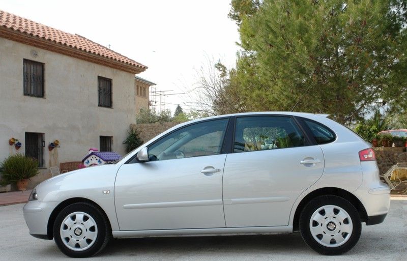 SEAT IBIZA 1.2i 63 CV, 5 PUERTAS.