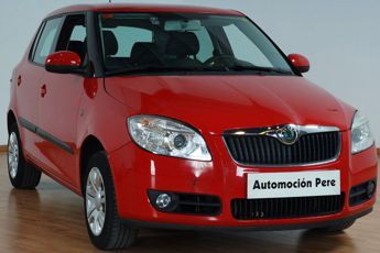 SKODA FABIA 1.4i 16V YOUNG (GRUPO VOLKSWAGEN)