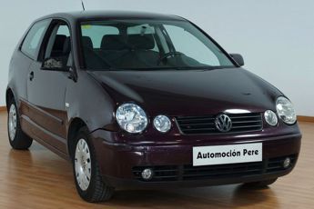 VOLKSWAGEN POLO 1.4i TREND