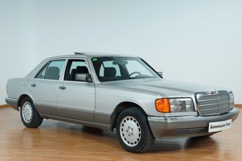 MERCEDES BENZ 300 SE