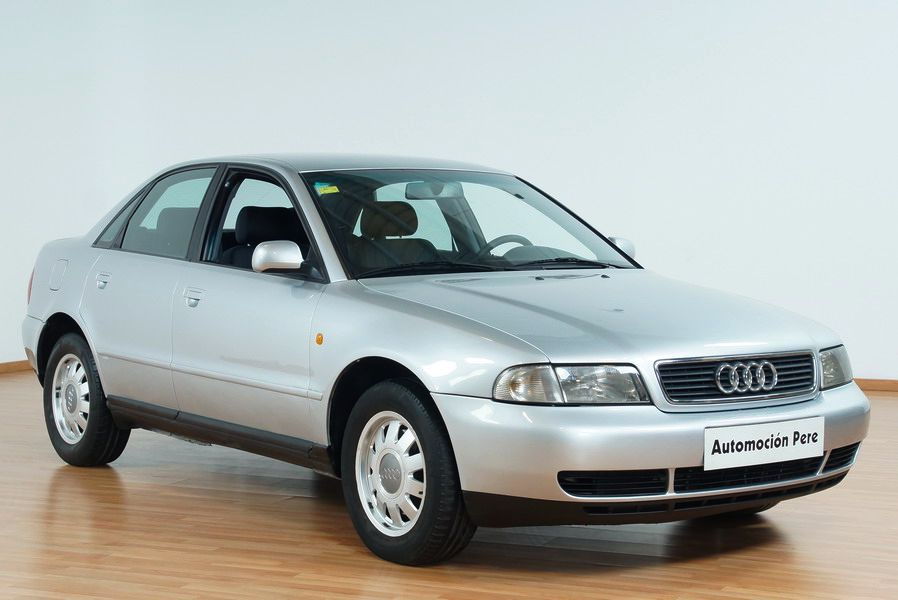 AUDI A4 1.9 TDI 110 CV.