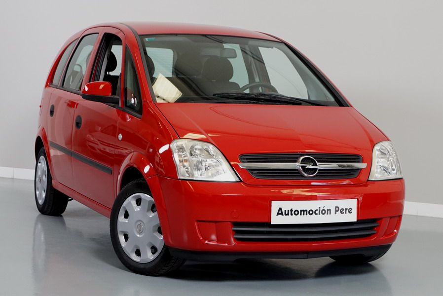 Opel Meriva 1.6i 90 CV Enjoy. Pocos Kms.