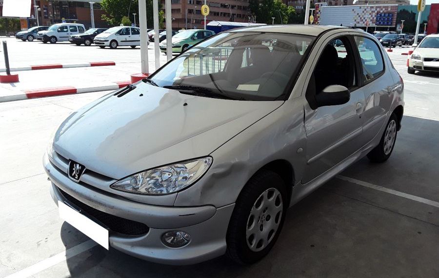 Próximamente: Peugeot 206 1.4i XT. 1 Solo Propietario. Pocos Kms. Oportunidad. Pendiente de Preparación.