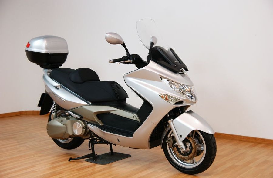 Kymco Xcting 500. Pocos Kms. 1 Solo Propietario.