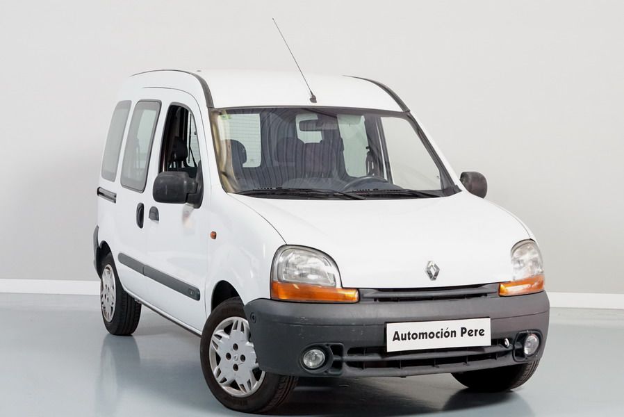 Renault Kangoo 1.4i RXE. Equipada, Pocos Kms, 1 Propietario, Revisado y Garantía 12 Meses.