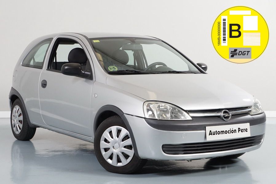 Opel Corsa 1.2i 16V Club. Pocos Kms, Revisiones Selladas. Económico y con Garantía 12 Meses.