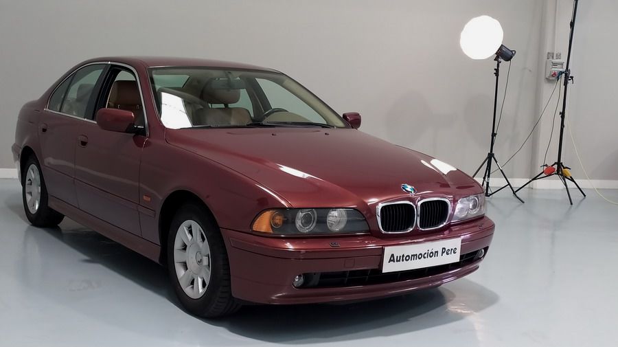 Nueva Recepción: BMW 525d 163 CV Automático/Sec. Único Propietario. Pocos Kms. Revisiones Selladas. Vehículo Nacional. Garantía 12 Meses.