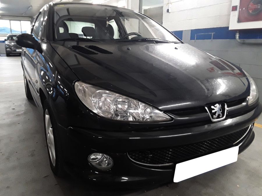 Próximamente: Peugeot 206 2.0 HDi 90 CV XS. Pocos Kms. Revisiones Selladas. Revisado y con 12 Meses de Garantía.