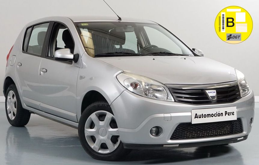 Dacia Sandero 1.5 dCi Ambiance. Único Propietario. Pocos Kms. Revisiones Selladas. Garantía 12 Meses.