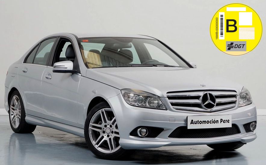 Mercedes-Benz C-Klasse C 200 CDI 136 CV Blue Efficency Avantgarde "Look AMG" Libro Digital