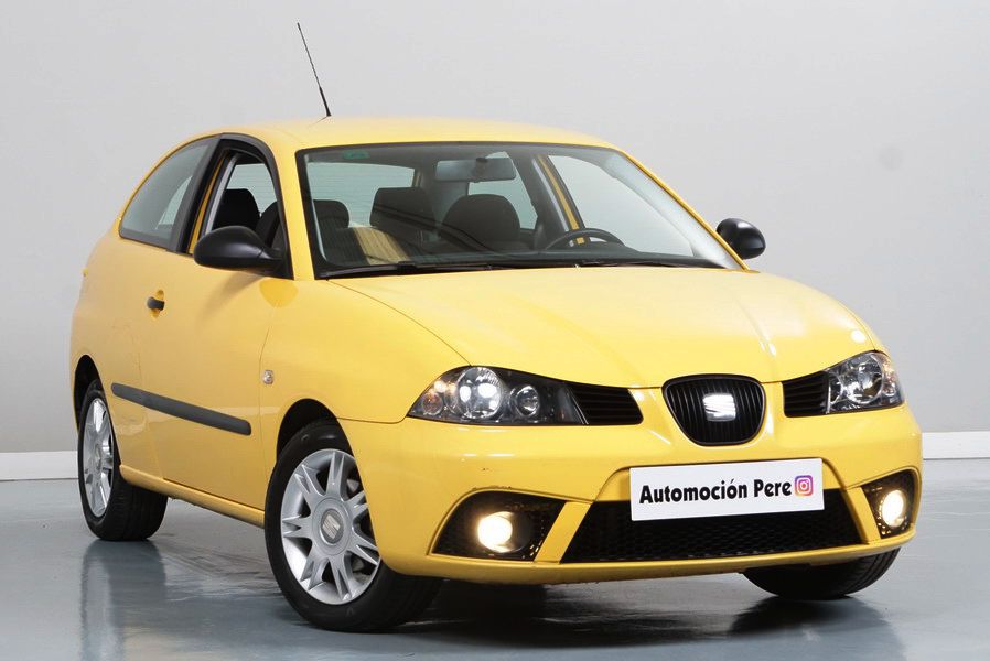 Seat Ibiza 1.2i Hit. Pocos Kms. Solo 62.000 Kms. Única Propietaria,  Revisiones Selladas.