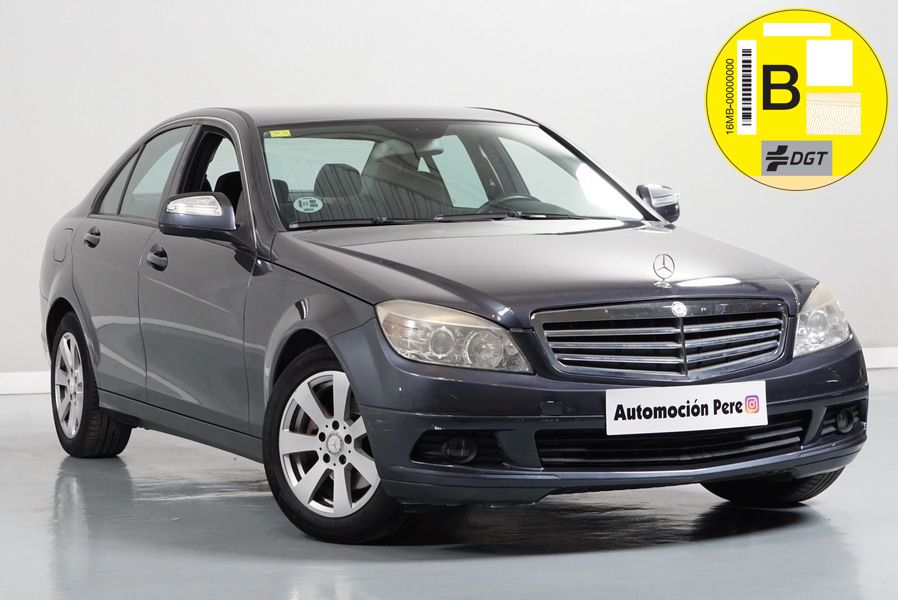 Mercedes Benz C200 CDi Elegance. Nacional. Único Propietario. Revisiones Oficiales.