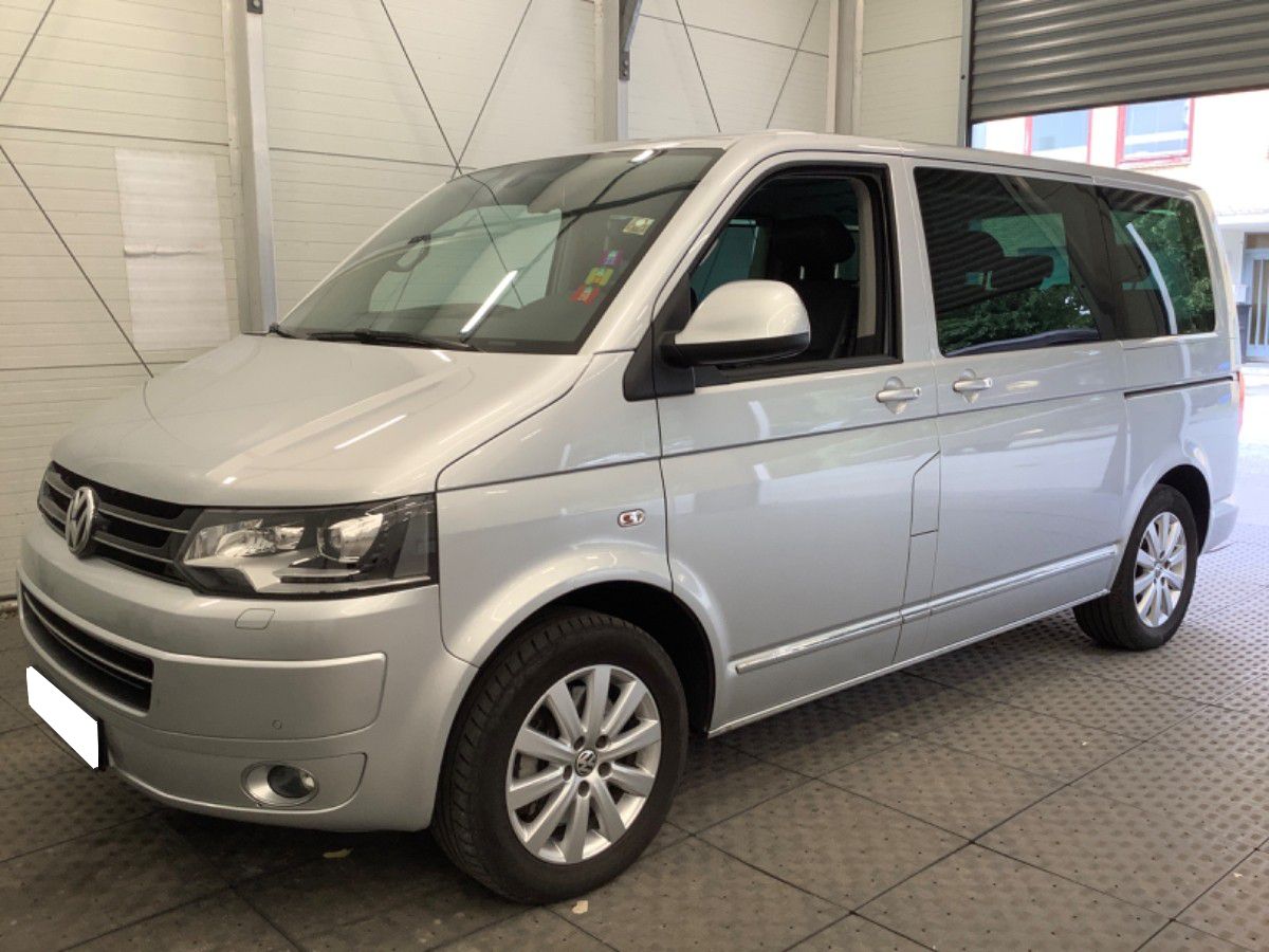 Próximamente: Volkswagen T5 Multivan 2.0 TDI 180CV DSG Highline 4Motion. Único Propietario.