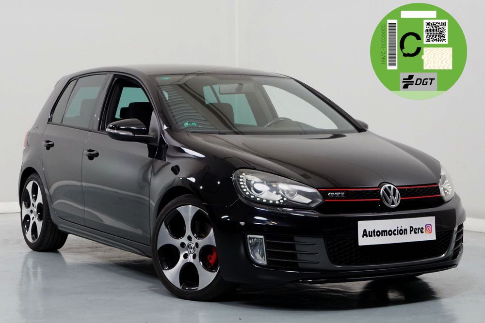 Volkswagen Golf 2.0 TSi GTi VI 210 CV DSG. Impecable!