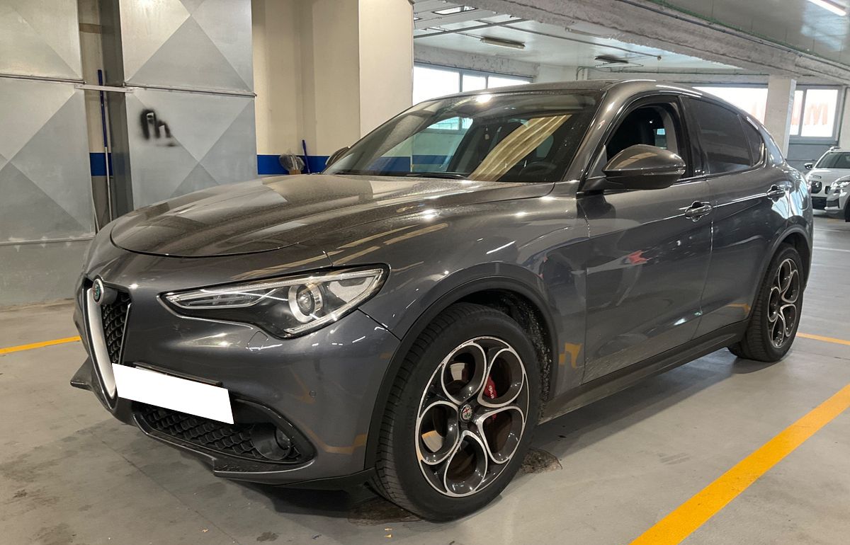 Proximamente: Alfa Romeo Stelvio 2.2 JTDM Executive Aut. Único Propietario. Pocos Kms. Revisiones Selladas.