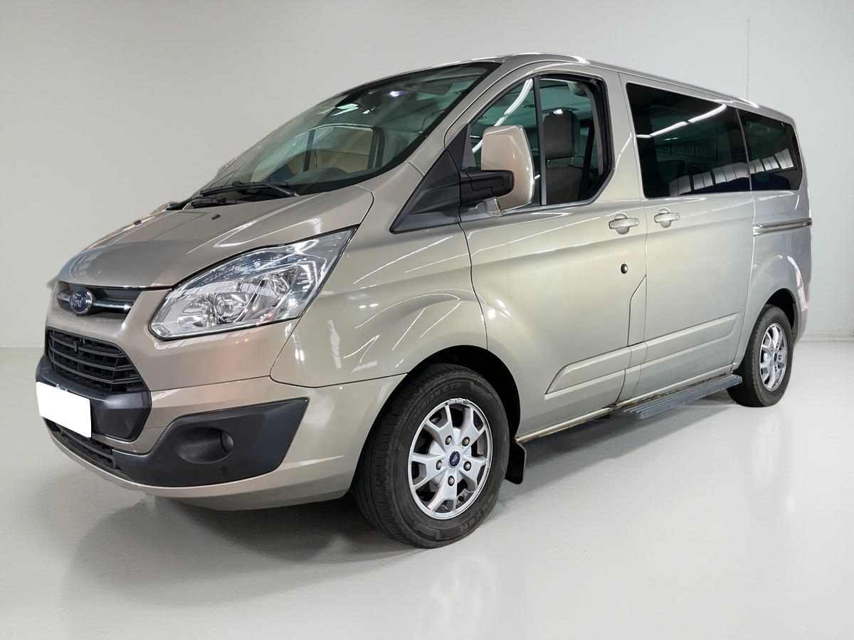 Disponible: Ford Transit 2.2 TDCi 300 L1 Tourneo Limited. Único Propietario. 8 Plazas. (Motor con 41.000 Kms Factura)