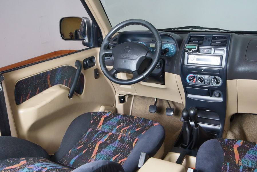 NISSAN TERRANO II 2 7 TDI 125 CV Automocio Pere NISSAN TERRANO II 2 7 TDI 125 CV Automocio Pere
