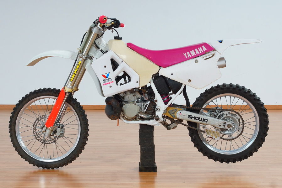 YAMAHA YZ 250 2T. Automocio Pere