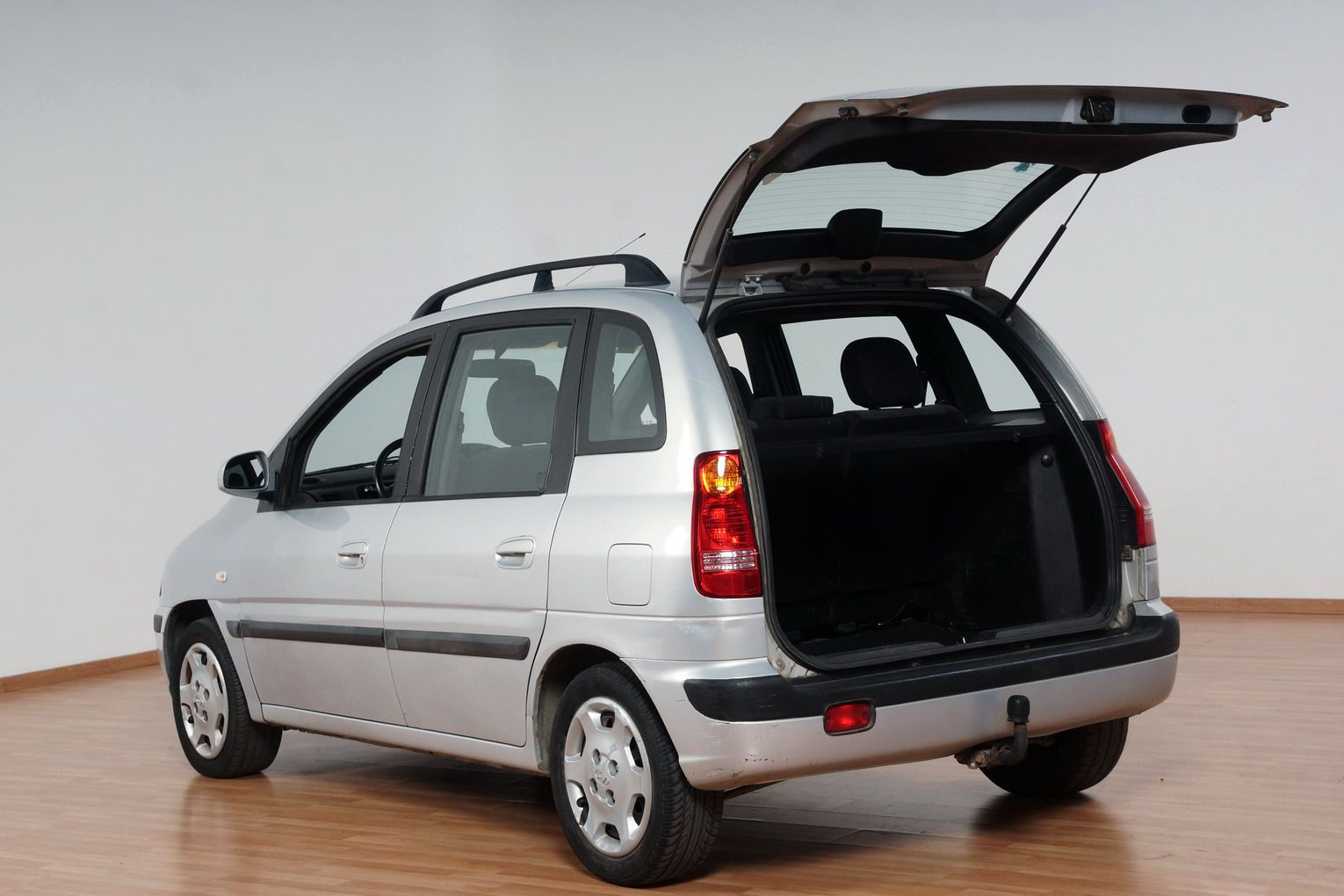Hyundai Matrix 1.6 GLS. | Automocio Pere