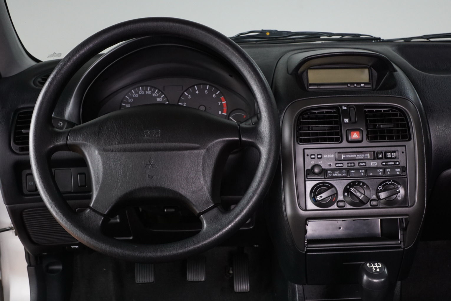 Mitsubishi Carisma Classic 1.6i 16V. Solo 74.535 Kms. | Automocio Pere