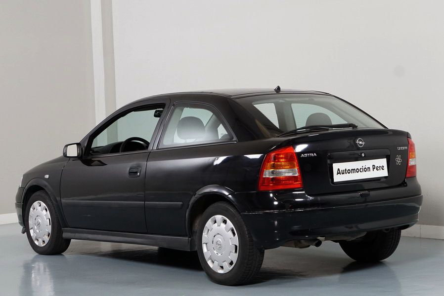 Opel Astra 1.7 CDTI Club. 1 Propietario. Kms. Garantía 1 | Automocio Pere